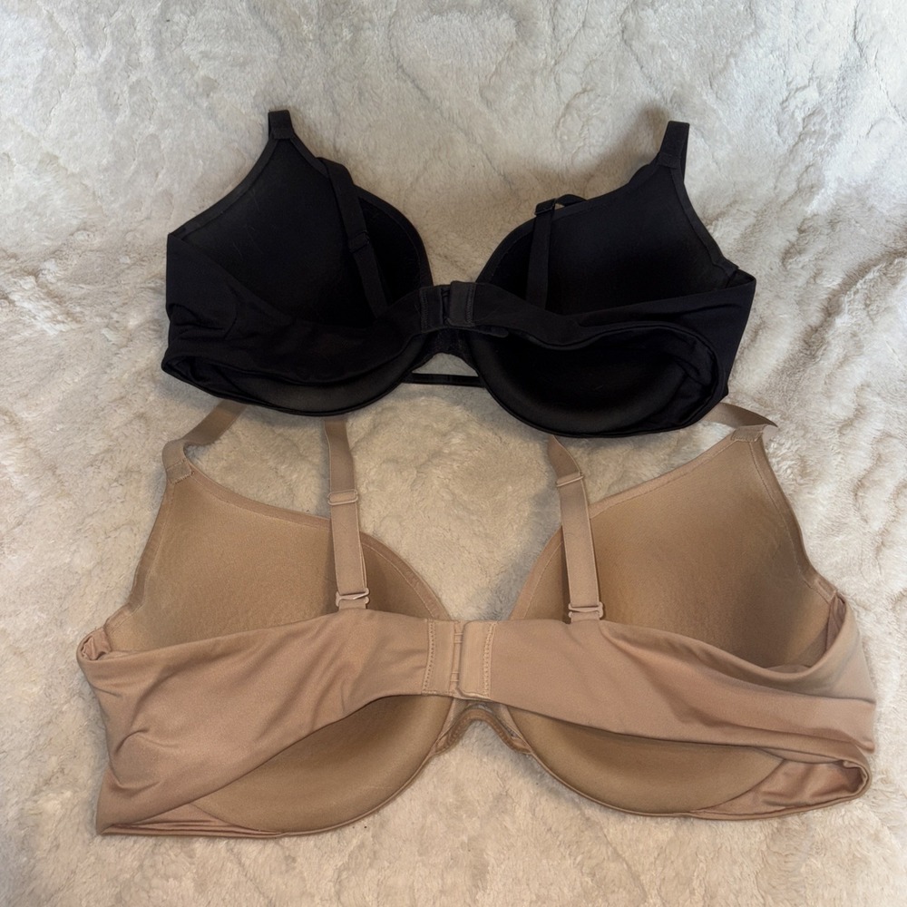 Hanes Size large Women's Back Closure Brass (2) Black/Beige - Picture 4 of 10